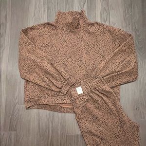 Abercrombie & Fitch Leopard Cheetah print Jogger Sweatsuit Set XL